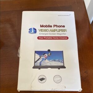 3D Mobile Phone Video Amplifier